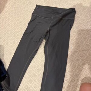 Athleta cropped Charcoal Performance Leggings